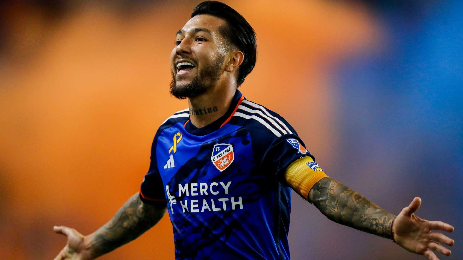 上海队与河北队携手晋级乒乓球女团八强赛