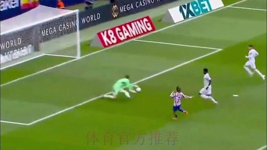 记者：马赛后卫阿格德头部遭撞击 无缘出战皇马